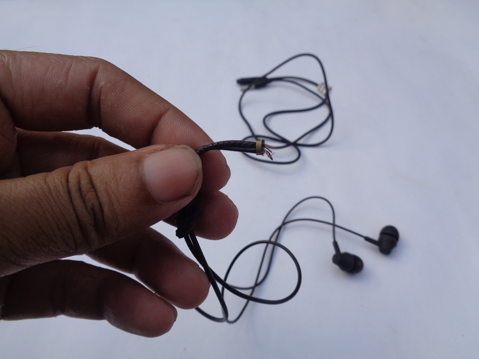 Chandra Earphone Repair how to repair earphones