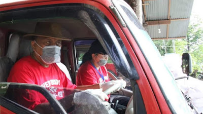 Cerita Gubernur Olly "Nyetir" Dump Truk Bermuatan Kopra ke Bitung