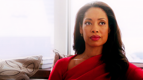 http://1.bp.blogspot.com/-3vsg9VcEDkQ/UutUXnTuj2I/AAAAAAAANRI/XlxV6Q8NCwc/s1600/jessica-pearson-gina-torres-suits-4.png