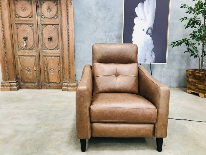 Santosa Furniture Warehouse