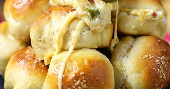 
Jalapeno Popper Cheesy Pretzel Bombs (With Video)
-image