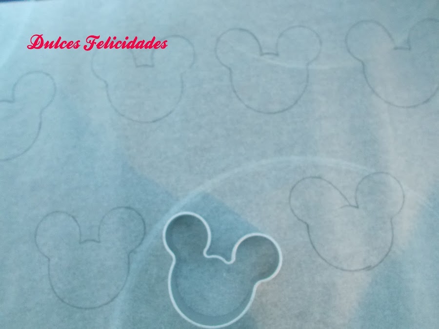 Piruletas de chocolate de Mickey Mouse