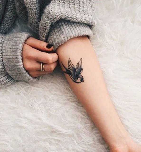 tatuagens de andorinhas para as mulheres tatuagens de andorinhas para as mulheres