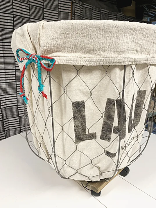 laundry basket with ties