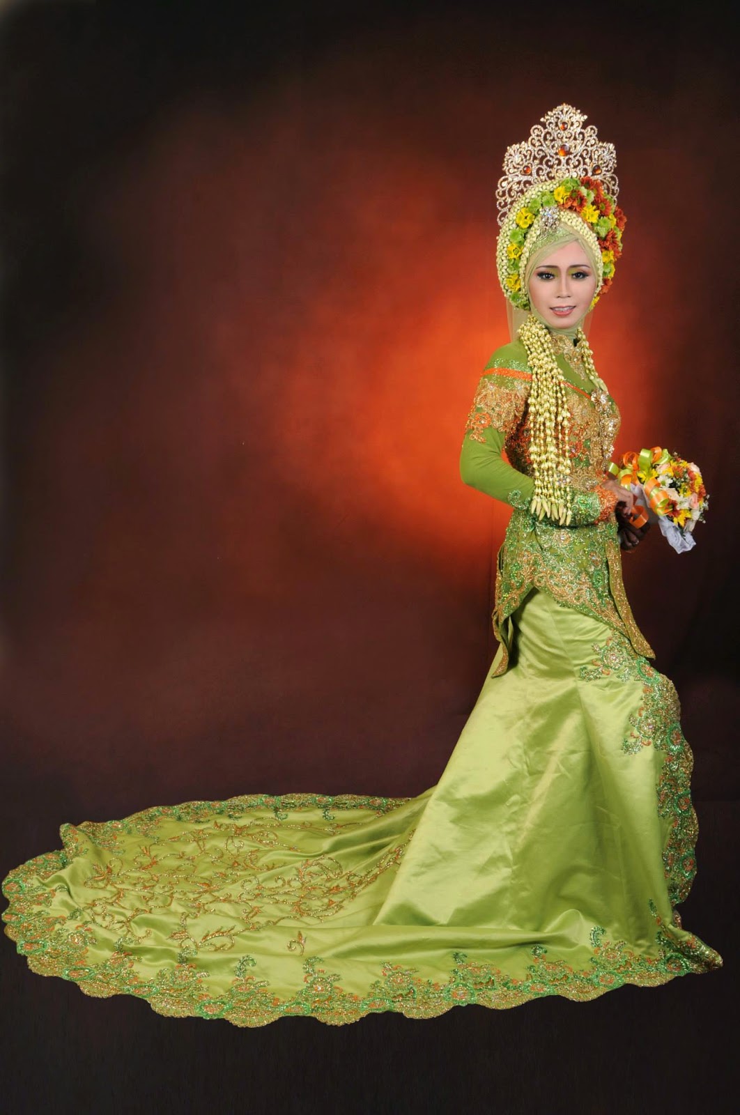 16 Contoh Model Baju Pengantin Muslim Warna Hijau 