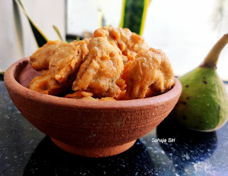 Unripe fig pakora