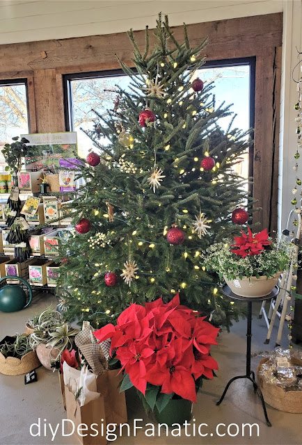 Christmas decor, Christmas, Farmhouse, #shoplocal, Wilkesboro, North Wilkesboro