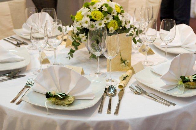 Hire wedding caterers in Hampshire in order to make your event unforgettable