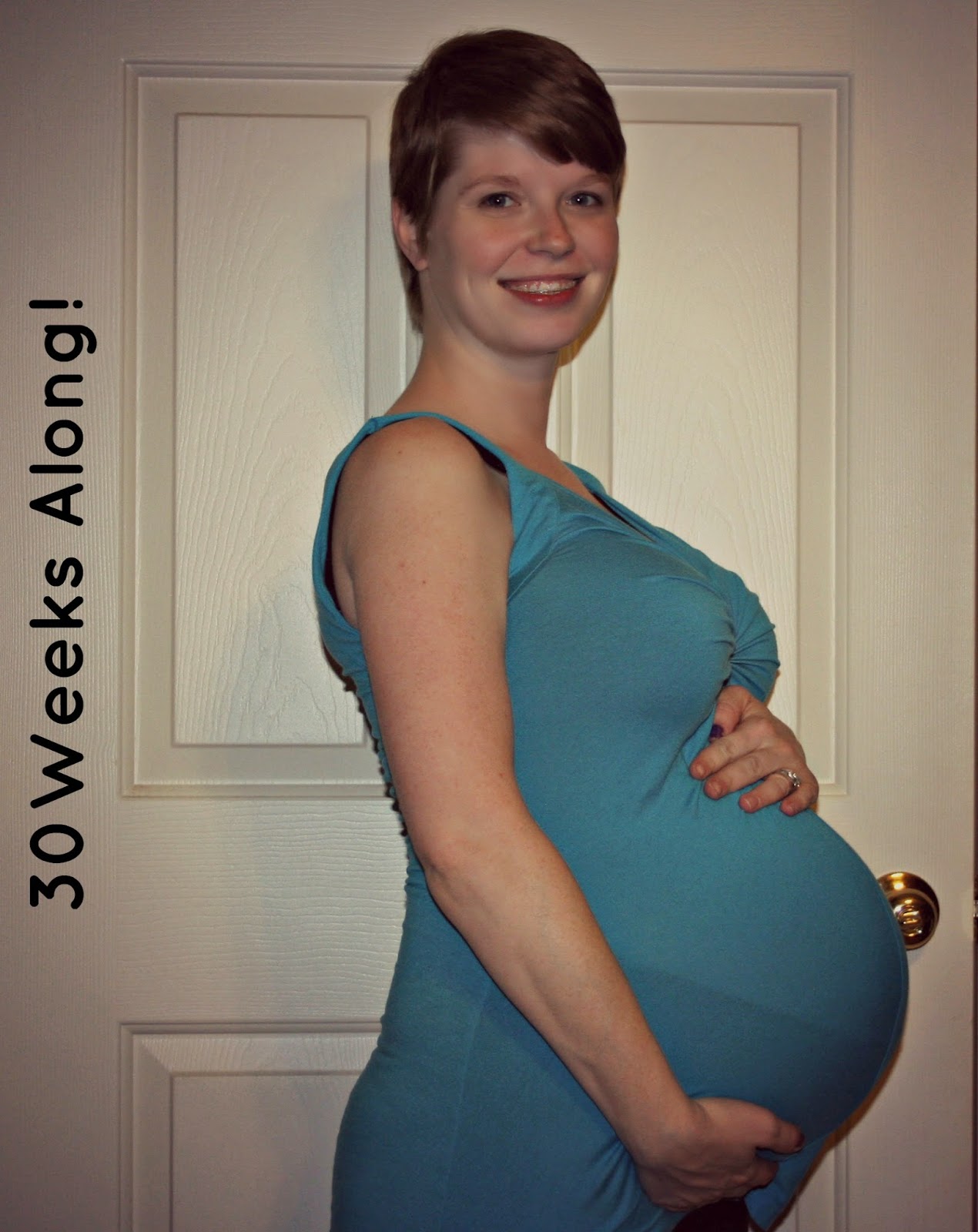 20 лет забеременела. Женщины беременные двойней. Фотосессия беременной двойней.