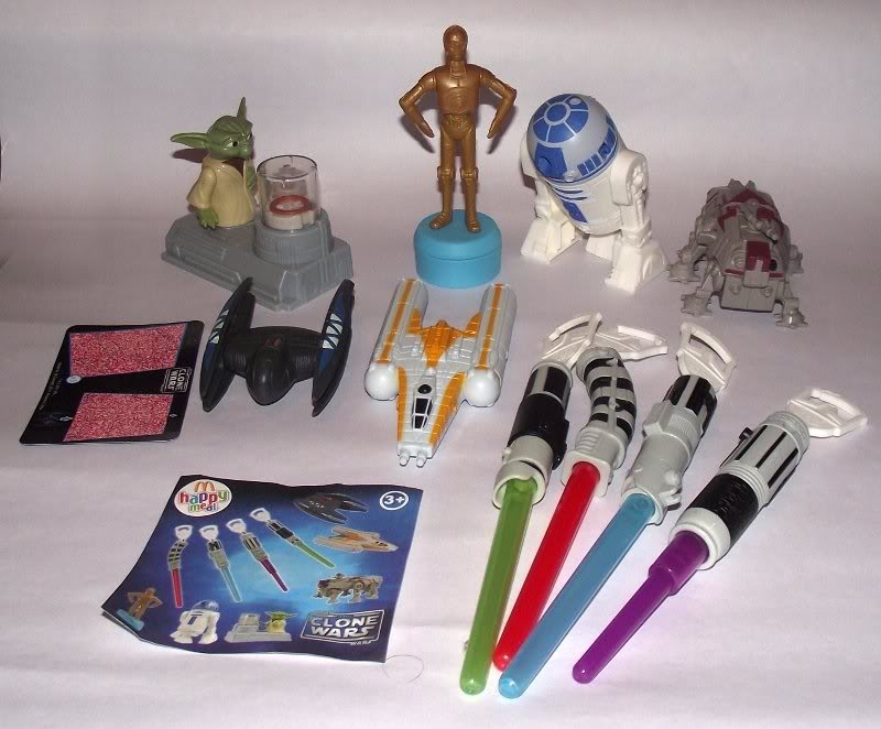 Читать звездные игрушки. Хэппи мил Звездные войны макдональдс. Макдональдс игрушки Хэппи мил Звёздные войны. Игрушки макдональдс 2011 Star Wars. Игрушки макдональдс Звездные войны 1990.