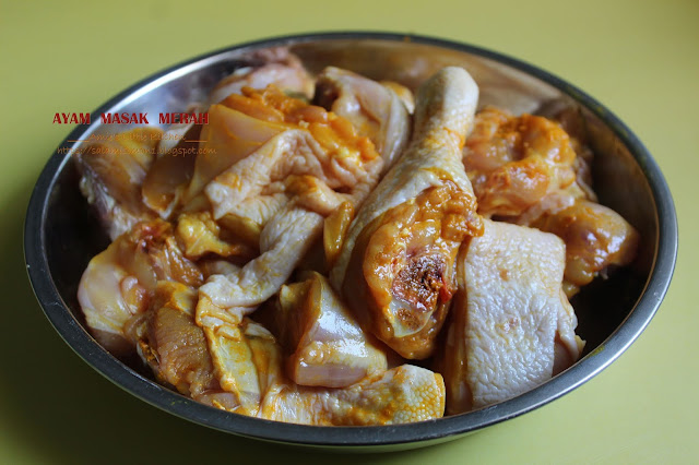 Resipi Ayam Masak Merah Kegemaran Keluarga