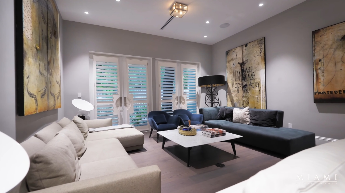 53 Interior Design Photos vs. 4100 Kiaora St, Miami Luxury Mansion Tour