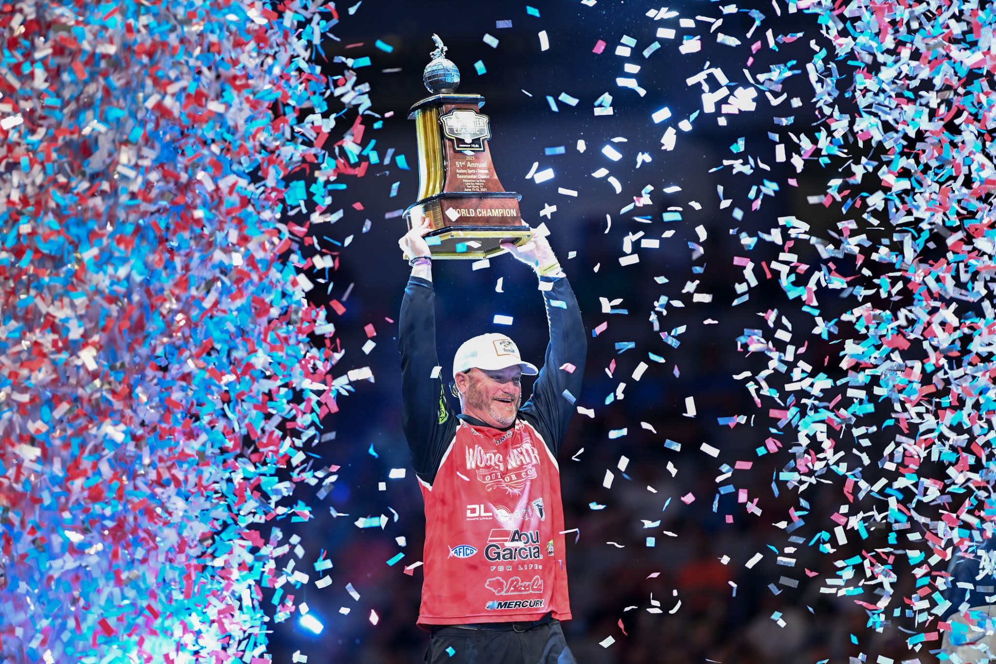 IBASSIN Hank Cherry Wins Academy Sports +Outdoor Bassmaster Classic presented by Huk on Ray