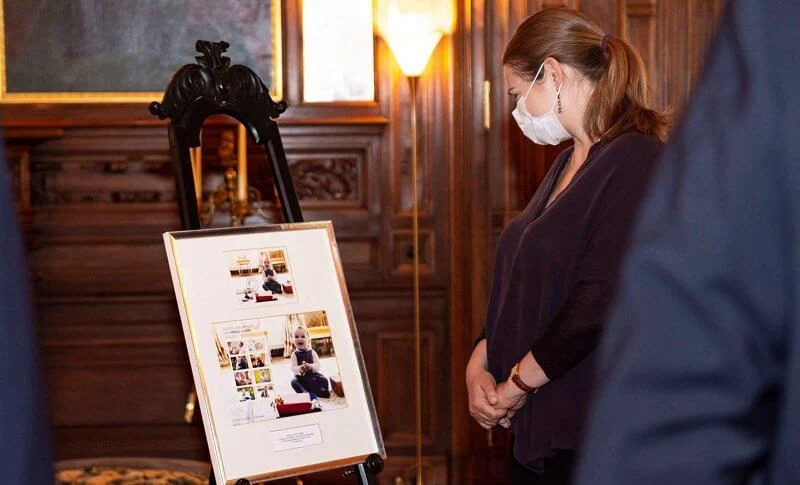 The first birthday stamp of Prince Charles. Hereditary Prince Guillaume and Hereditary Princess Stephanie