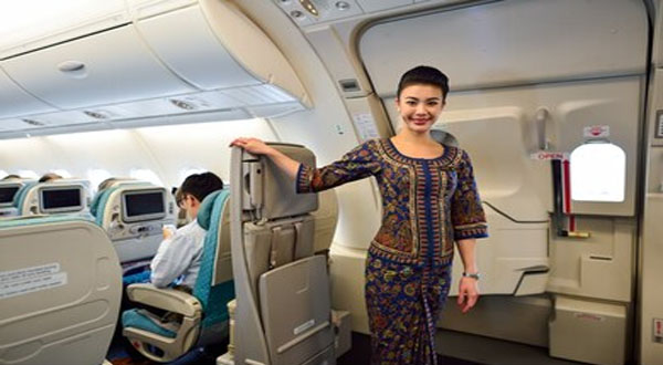 Singapore Airlines stewardess