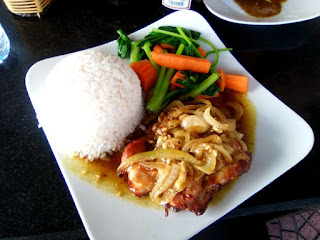arroz con pollo en vietnam