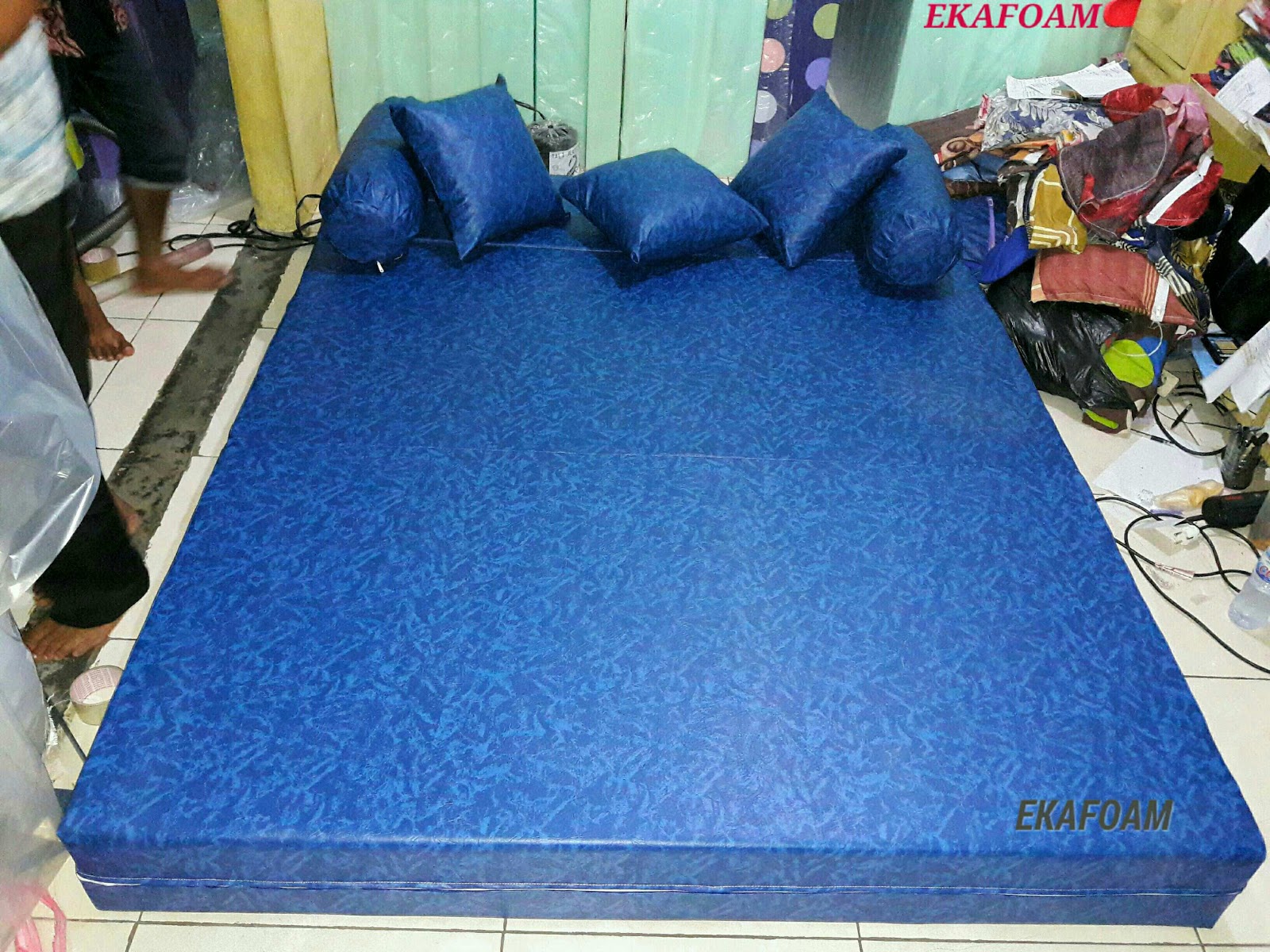 KASUR INOAC Dan SOFA BED INOAC DENGAN SARUNG TAHAN AIR AGEN RESMI