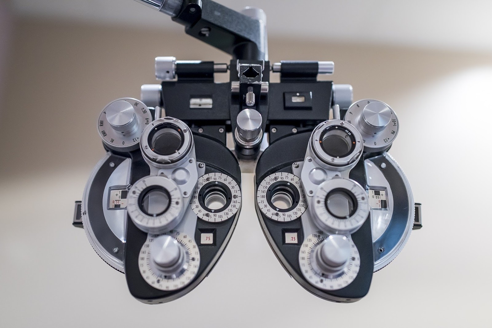 laserowa-korekcja-wzroku-lentivu-jak-wyglada-zabieg-opinia-i-wrazenia-po-zabiegu