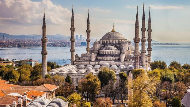 masjid biru blue mosque destinasi wisata dan ibadah di istanbul turki yang menakjubkan nurul sufitri travel lifestyle blogger