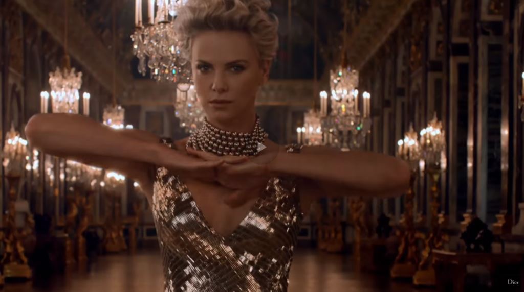 Chi è La Modella Di J'adore Nome modella Pubblicità Dior J'Adore 2016 con Foto attrice