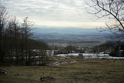 Szeroka panorama na Karkonosze