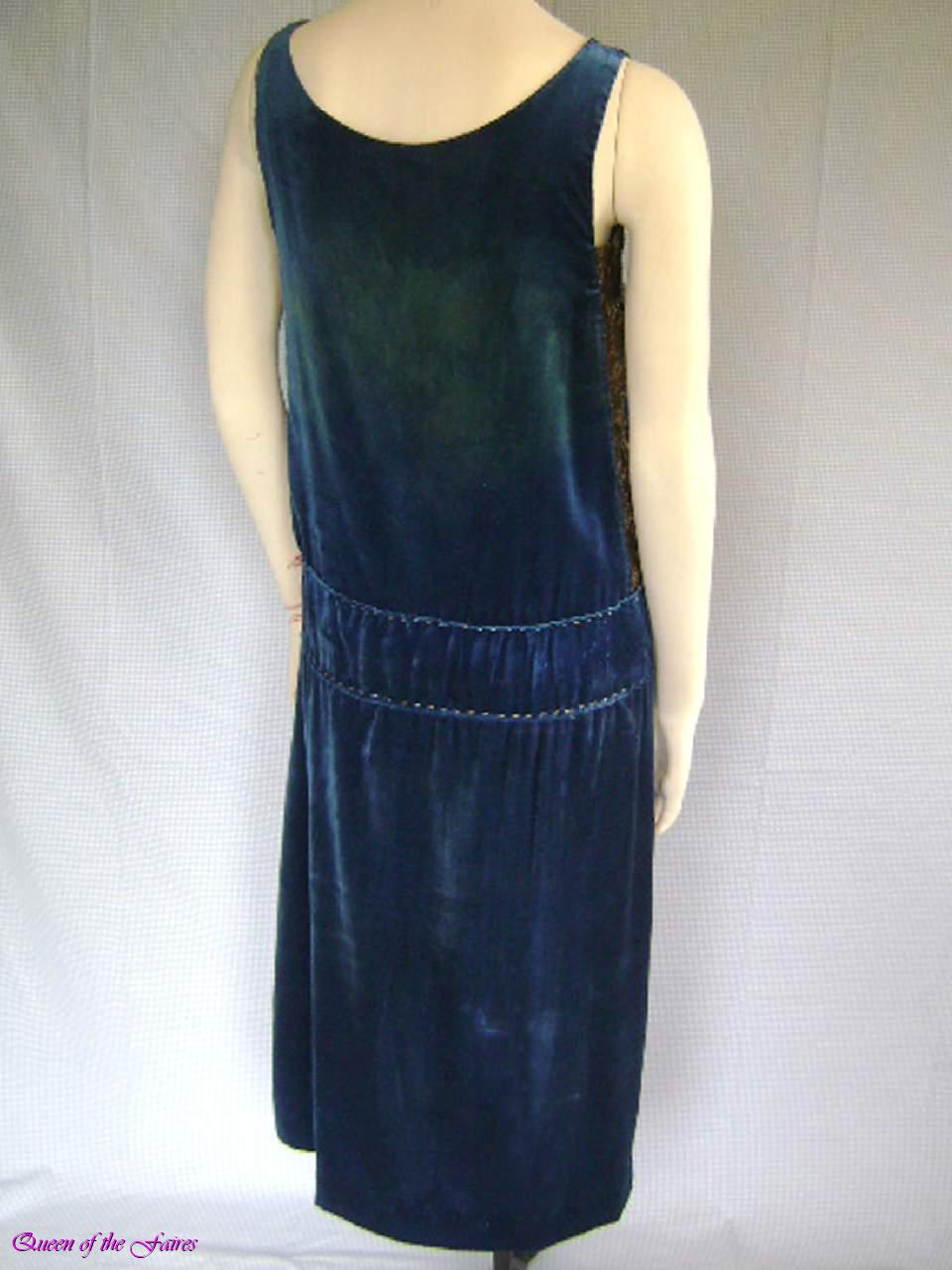 All The Pretty Dresses: 1920's Blue Velvet Dress