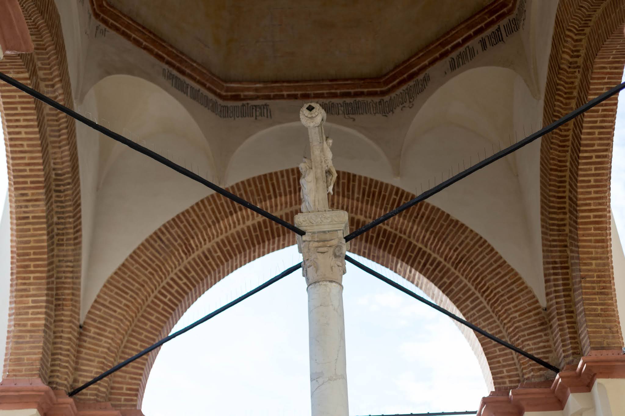SEVILLA, VIDA Y LEYENDA: EL TEMPLETE DE LA CRUZ DEL CAMPO