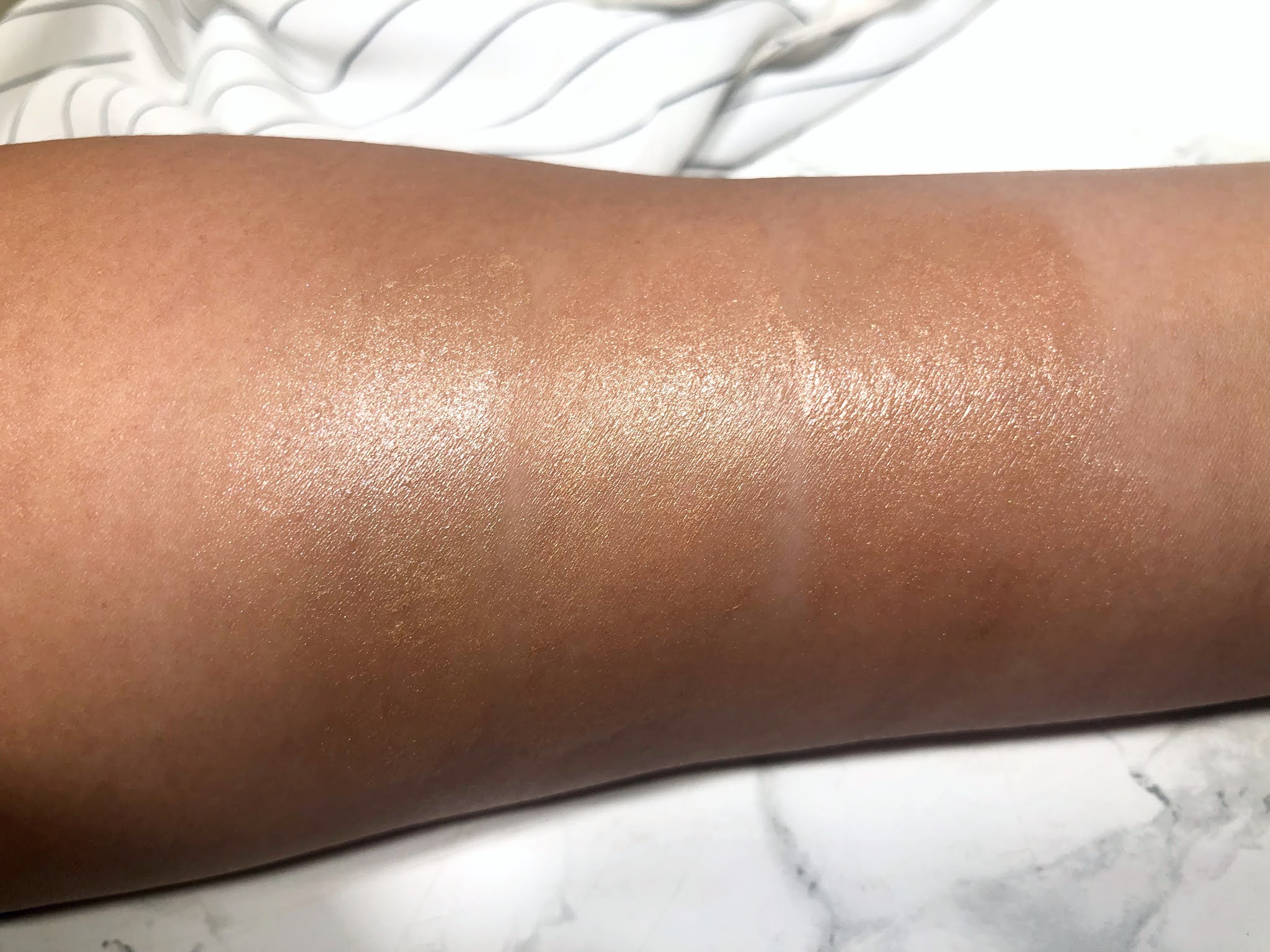 Lisa Eldridge Elevated Glow Highlighter Review and Swatches