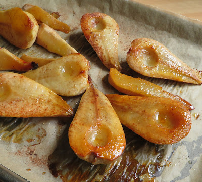 Roasted Pears with Honey, Cinnamon & Cardamom