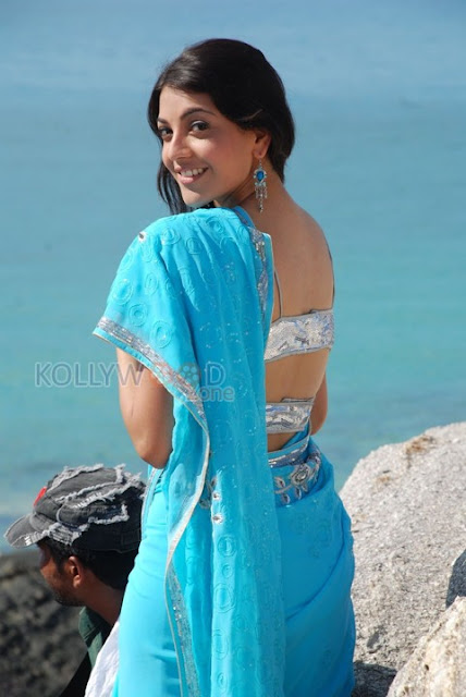 Kajal Aggarwal Very Hot in Blue Saree Photo Collection Navel Queens