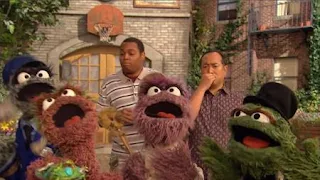 Alan, Chris, Oscar the Grouch, Grouches, Sesame Street Episode 4324 Trashgiving Day season 43