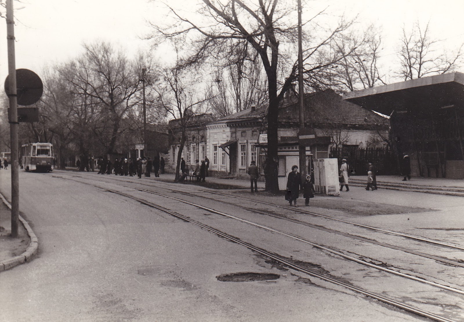 Горячеводская площадь