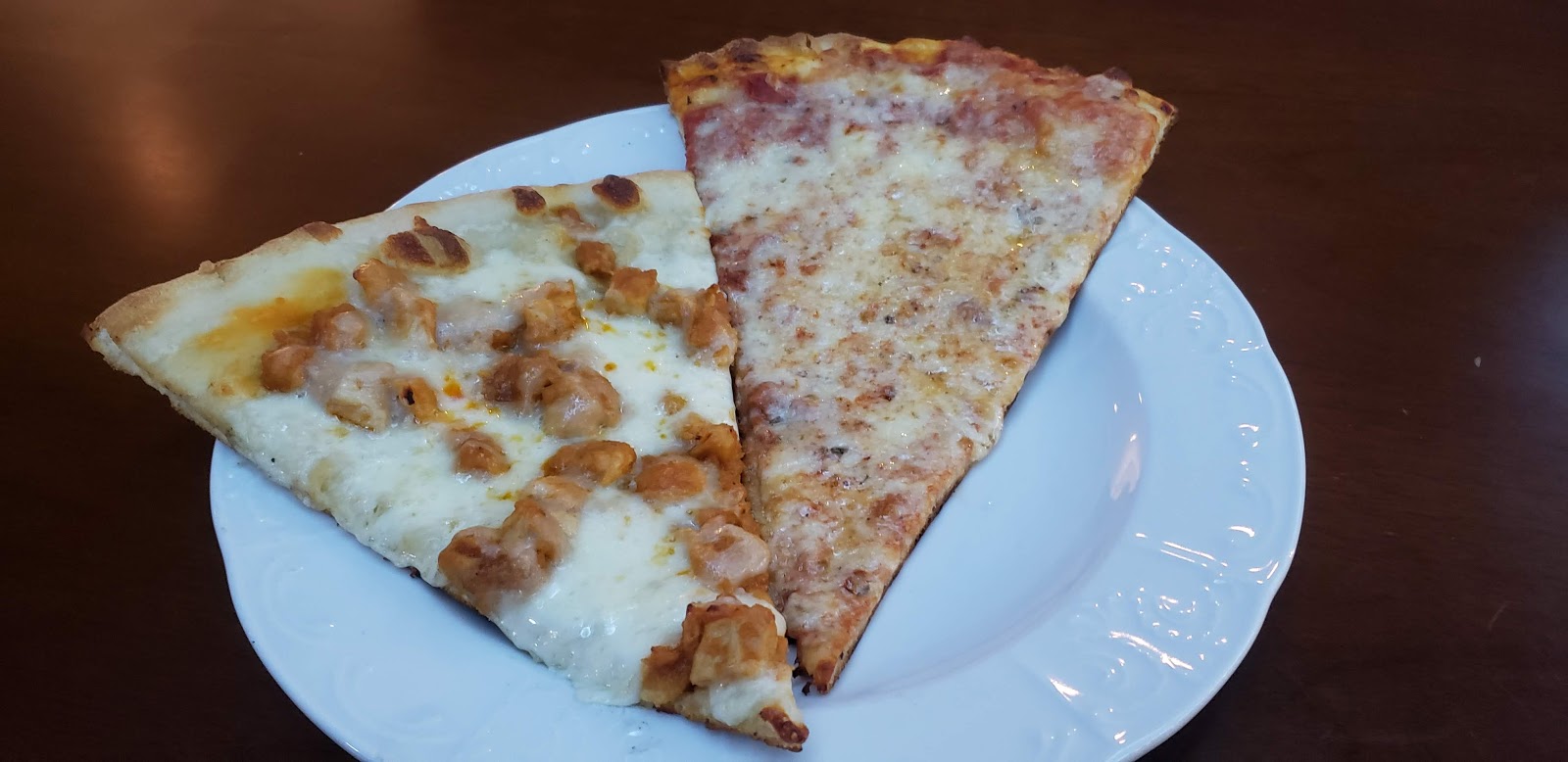 Aldo�s Pizza Taylor NEPA Pizza Review