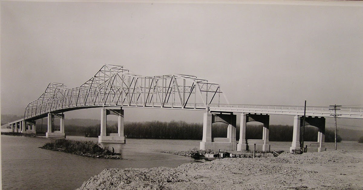 Industrial History 1939+1990 IL17 over Illinois River at Lacon, IL