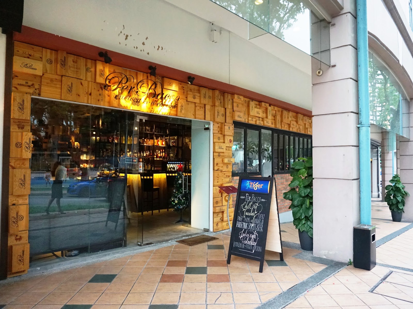 PinkyPiggu PerBacco Italian Restaurant Craig Road, Tanjong Pagar