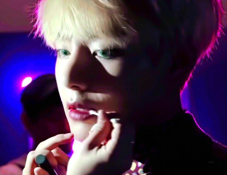 광고도 아닌데 구찌 광고라 불렸었던 방탄소년단 뷔...jpg | 인스티즈