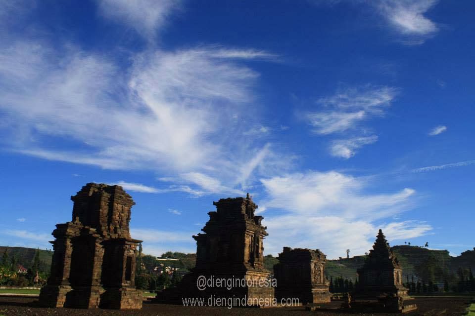 CANDI SEMBADRA DIENG - Dieng Indonesia