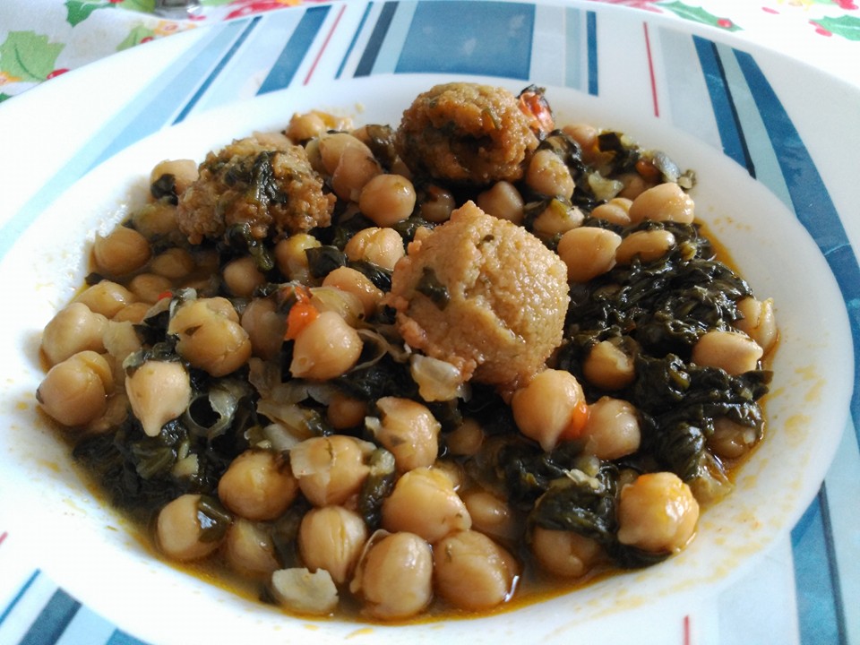 Esther y su mundo ollas GM GARBANZOS CON ESPINACAS Y PANECILLOS EN OLLA GM