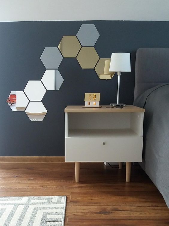 Hexagon Mirror Décor IDEAS for a Minimalist Room