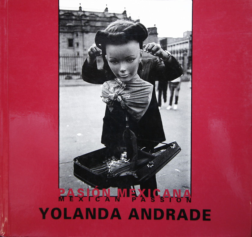 Miraoyo Yolanda Andrade, una fotógrafa que construye identidad...!!