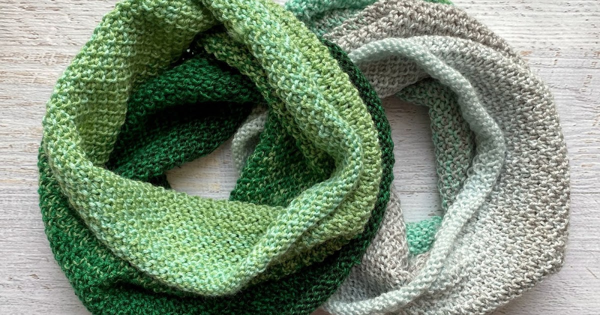 Fifty Shades of 4 Ply: Glorious Gradients - FREE Cowl Knitting Pattern
