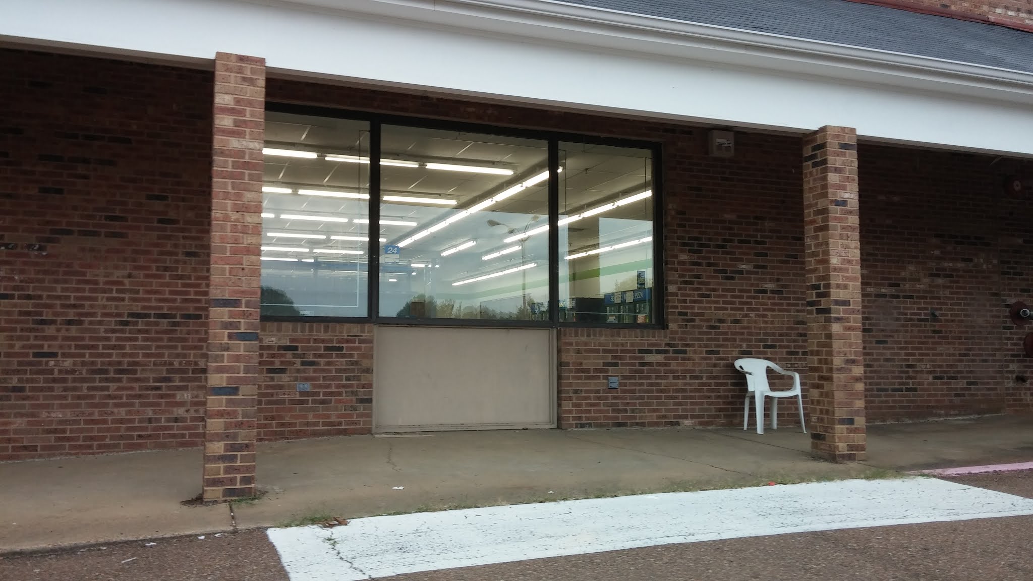 The MidSouth Retail Blog Fred's Closing, Hernando, MS (BONUS former