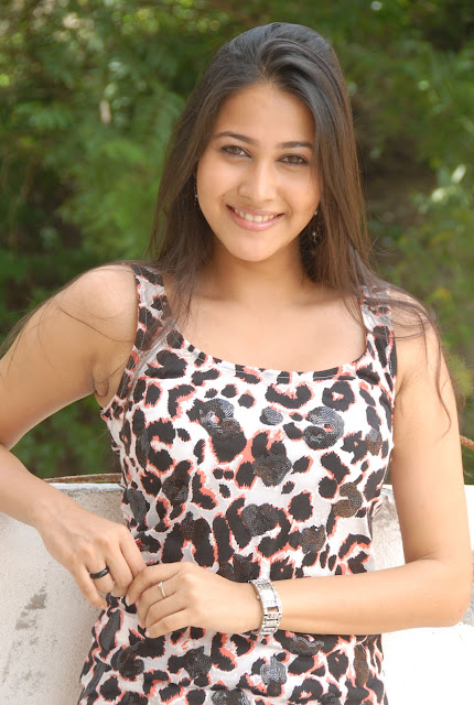 Panchi Bora South Indian Hot Beautiful Actress of Latest Photoshoot 2