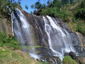 Air Terjun di Indonesia yang harus dikunjungi (Bagian 2)