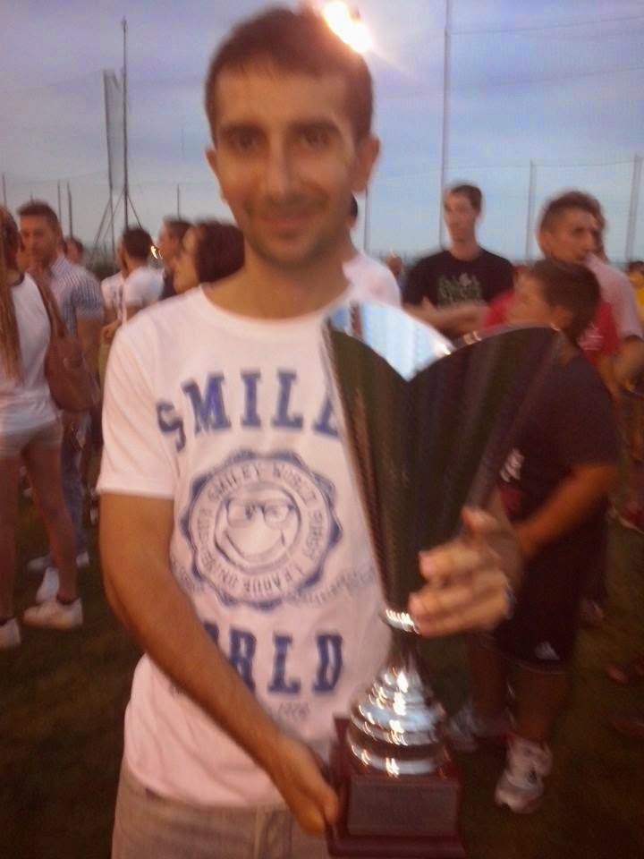 Alessandro Delfiore con la Coppa