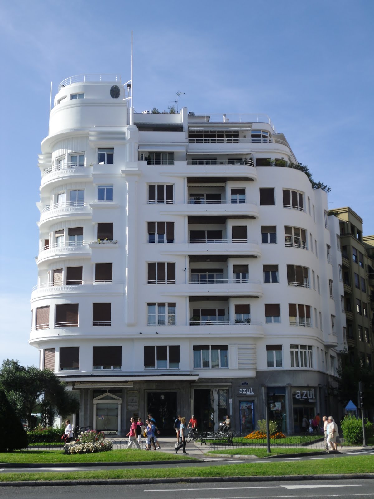 Early Modern architecture | Page 3 | SkyscraperCity Forum