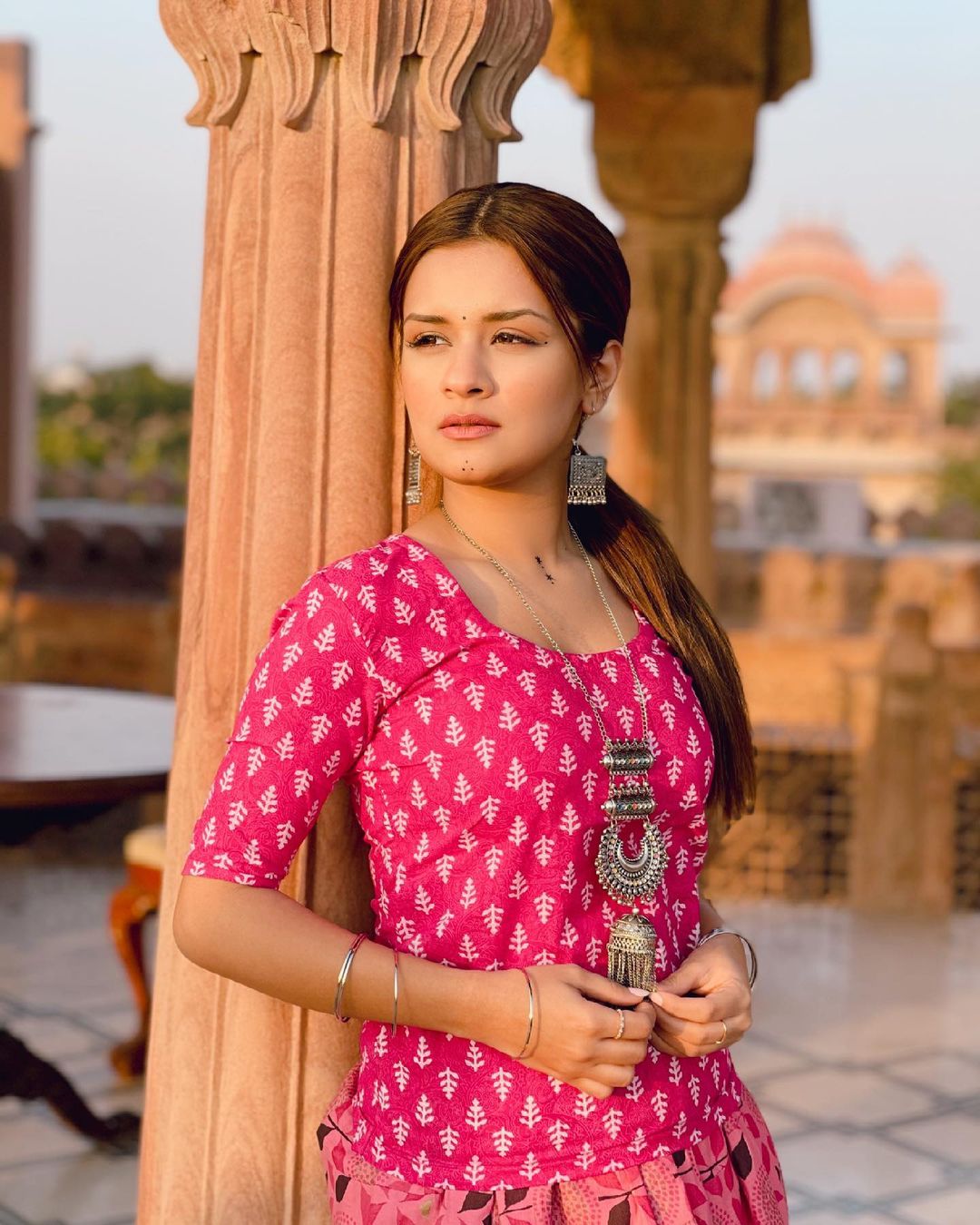 Avneet Kaur Desi look will make you go “Paagla”, Instagram Photos Avneet-kaurs-desi-avatar-will-make-you-go-paagla-see-pictures%2B%25281%2529