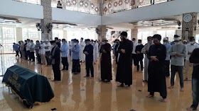 Tiba di Daarul Quran, Jenazah Ustadz Maaher Disalatkan di Majid An-Nabawi