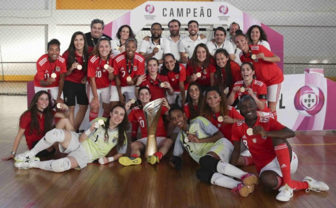 Blogs Benfica Tricampeão Nacional de Futsal Feminino 2018/19 Blogs Benfica Tricampeão Nacional de Futsal Feminino 2018/19