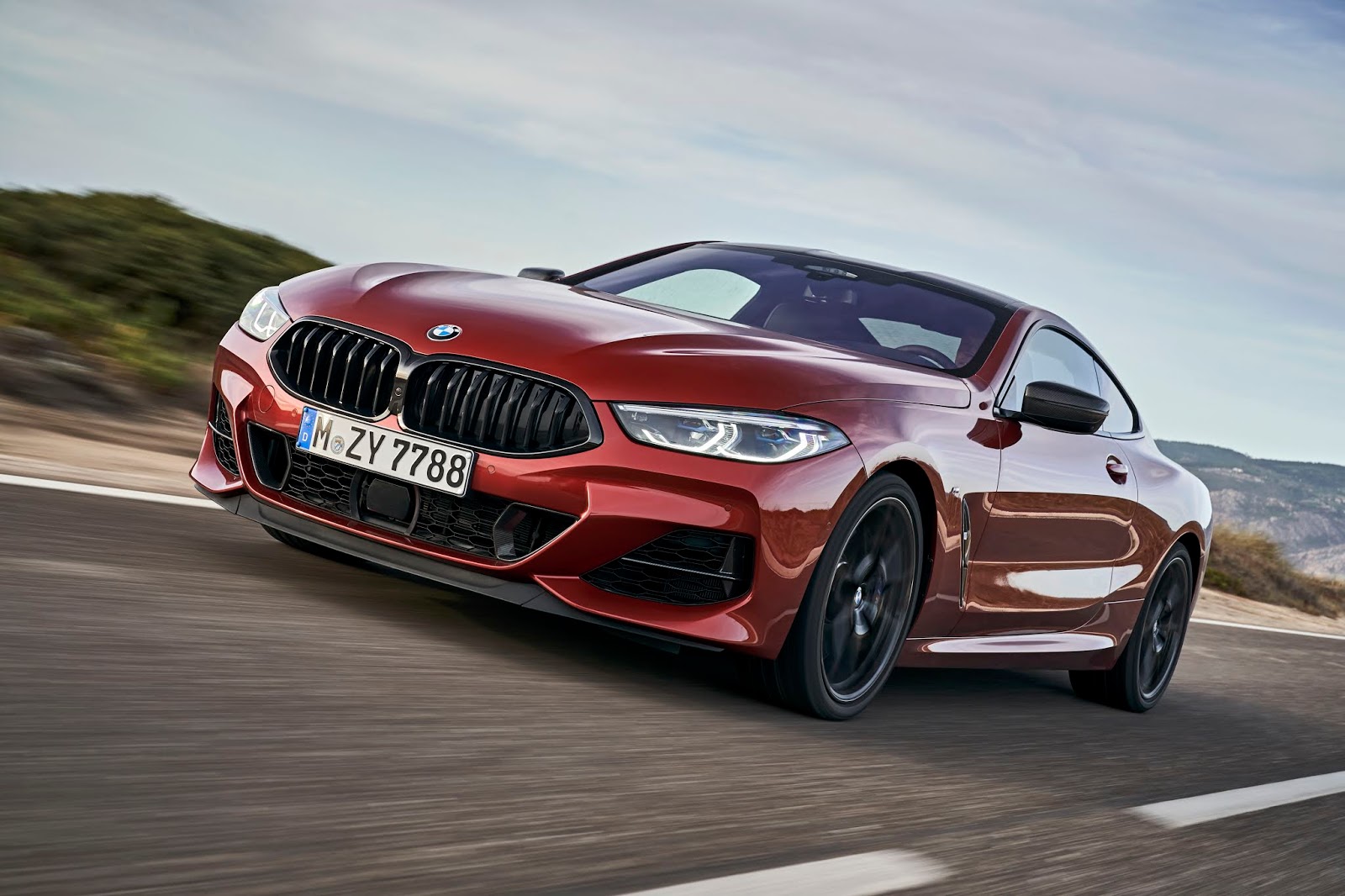 BMW m8 Turuncu